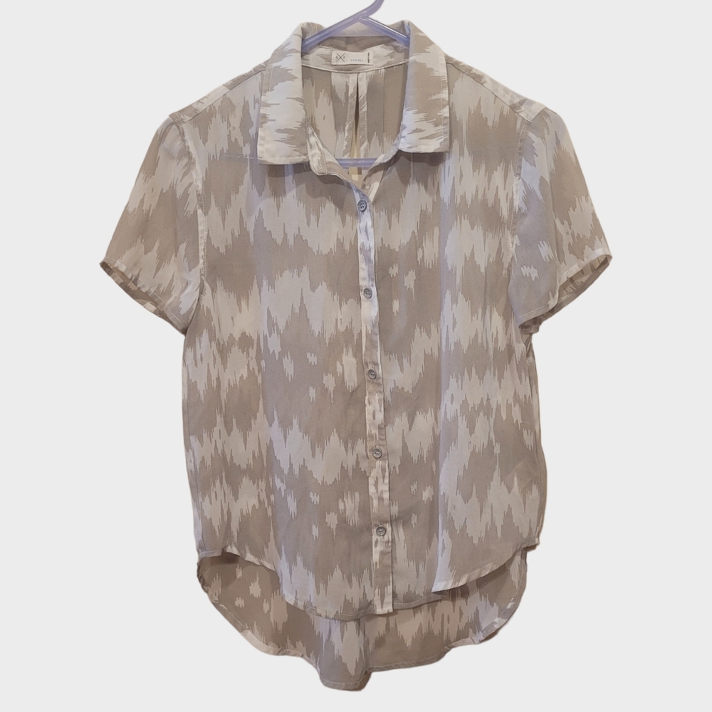 GENTLE FAWN - Sheer Short Sleeve Blouse
